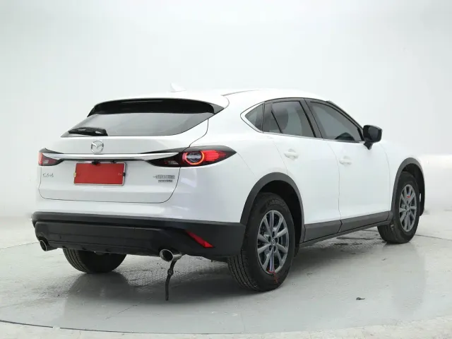 Mazda CX-4 — Фото автомобиля 6