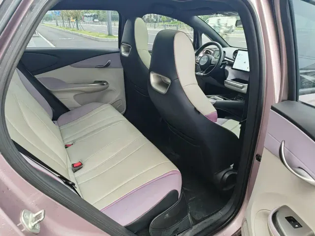 BYD Dolphin — Фото автомобиля 12