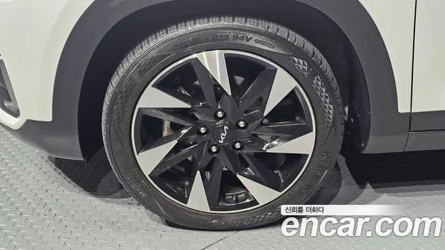 Kia Seltos — Фото автомобиля 5