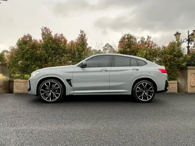 BMW X4 M — Фото автомобиля 3