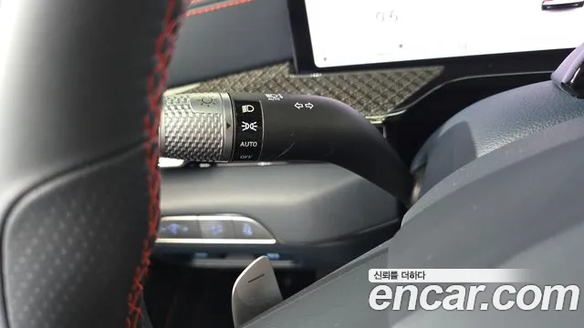 Genesis GV80 — Фото автомобиля 25