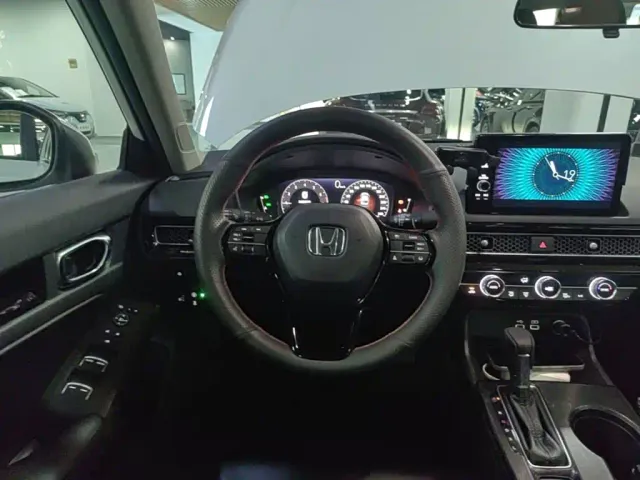Honda Civic — Фото автомобиля 10