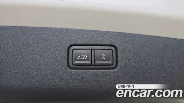 Genesis GV70 2.5T Бензин 2WD — Фото автомобиля 29