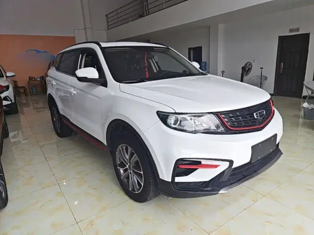 Geely Boyue — Фото автомобиля 3
