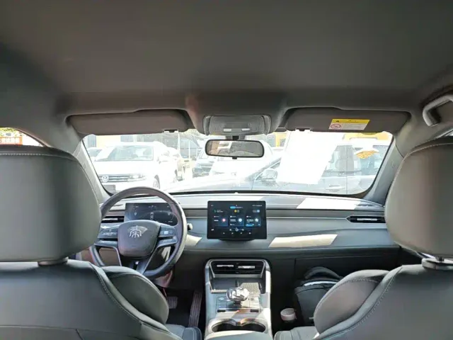 BYD Qin PLUS — Фото автомобиля 17
