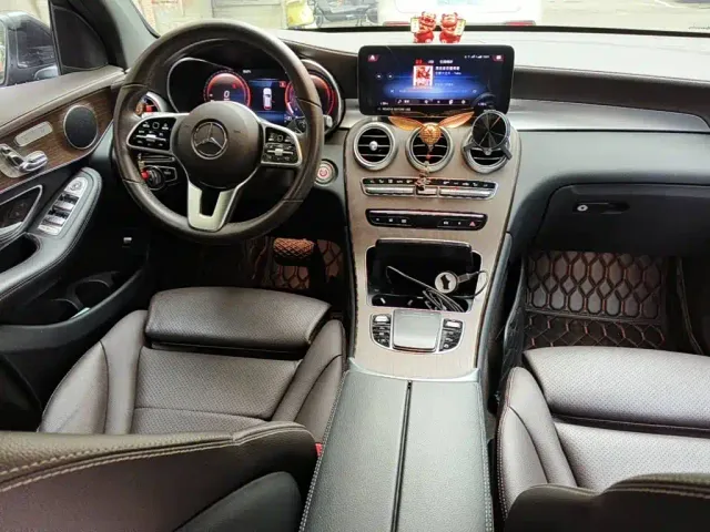 Mercedes-Benz GLC-Class — Фото автомобиля 11