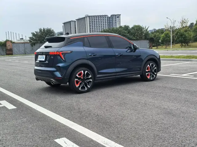 Lynk & Co Lynk & Co 06 2020 1.5T Halo — Фото автомобиля 16