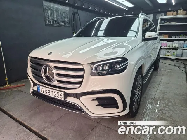 Mercedes-Benz GLS-Class — Фото автомобиля 2