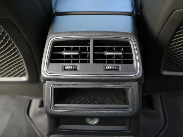 Audi A6L — Фото автомобиля 17
