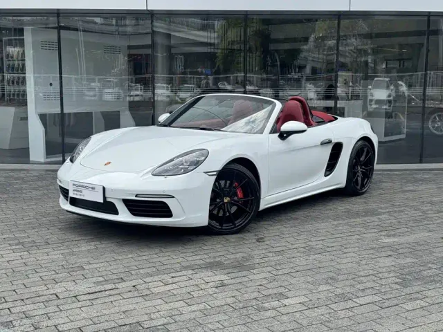 Фотография автомобиля — Porsche 718