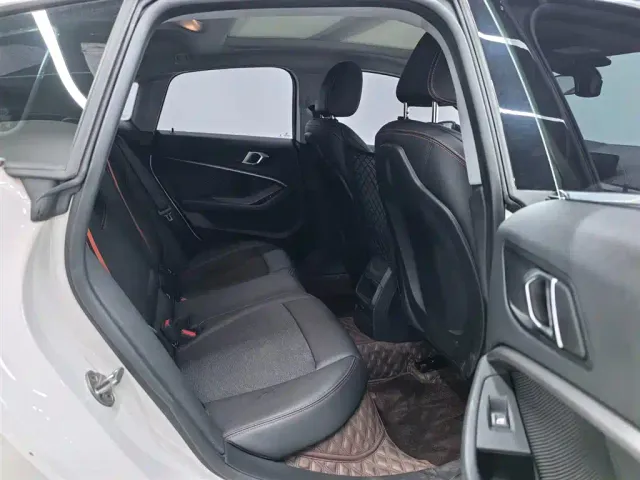 BMW 2 Series — Фото автомобиля 16
