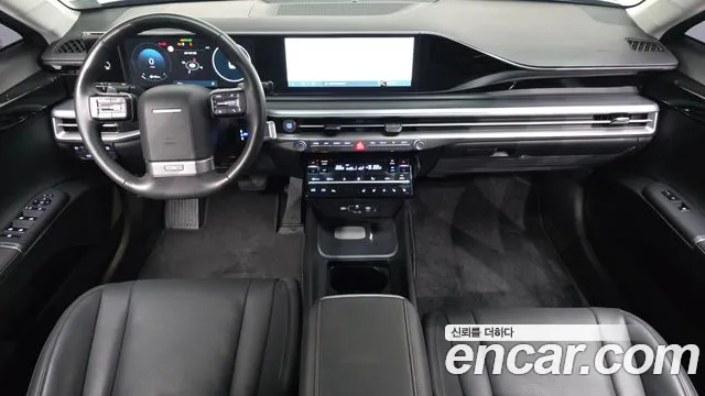 Hyundai Grandeur Grandeur (GN7) 2.5 Бензин 2WD — Фото автомобиля 7