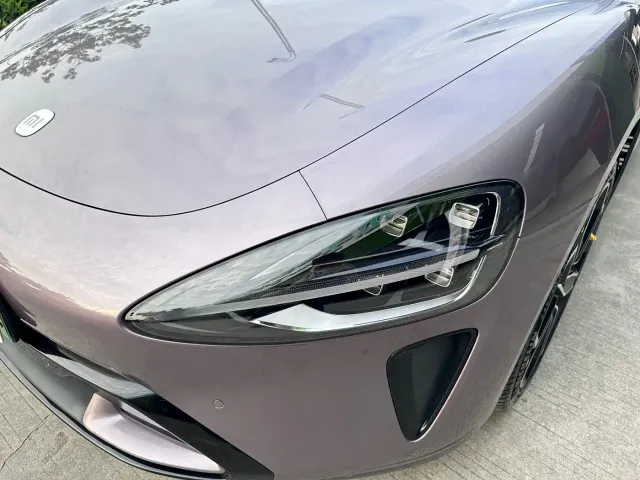 Xiaomi SU7 — Фото автомобиля 21