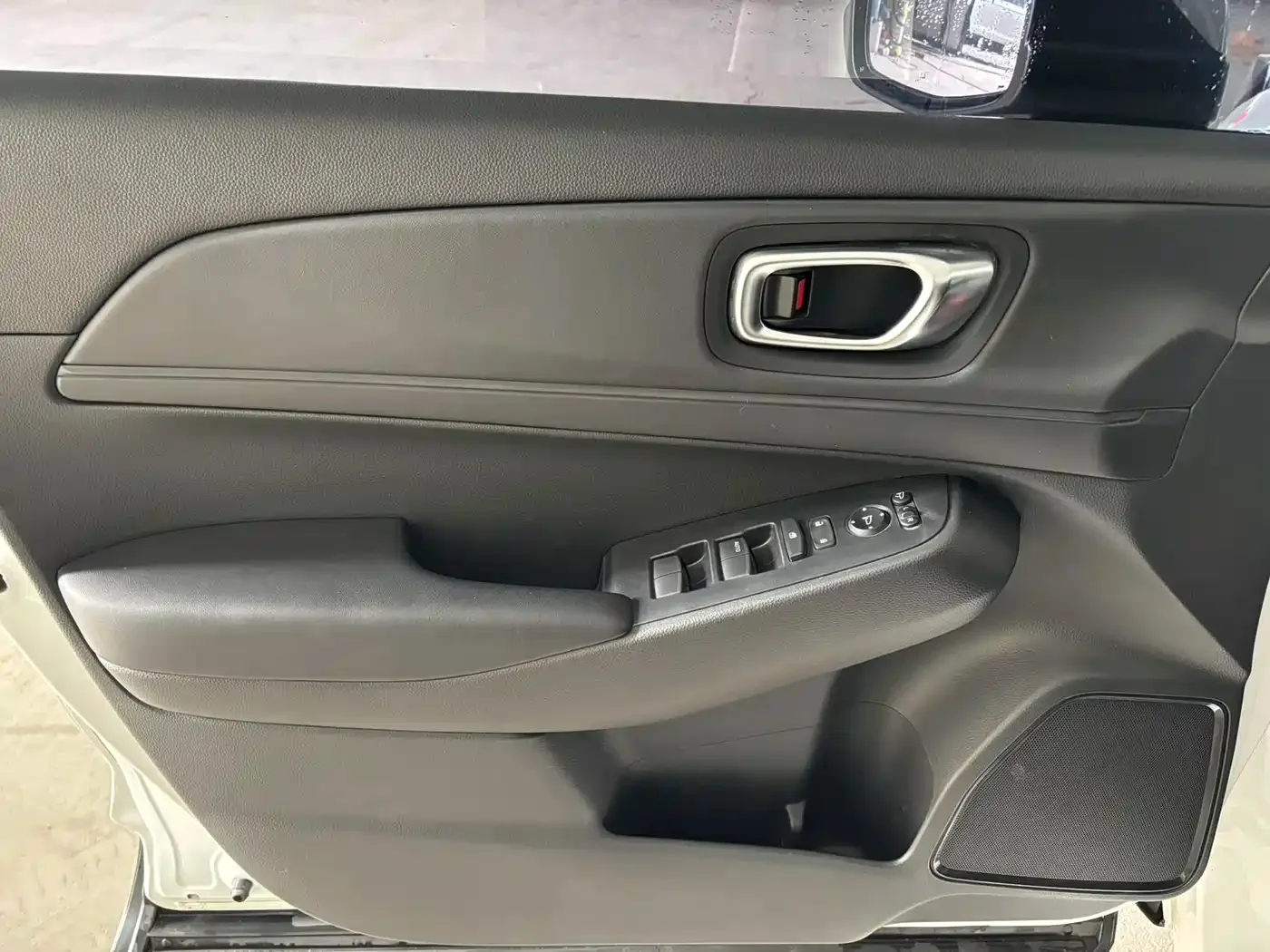 Honda Honda XR-V 2023 1.5L CVT Fever Edition — Фото автомобиля 7