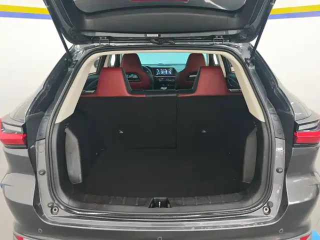 Changan Oushang X5 — Фото автомобиля 4
