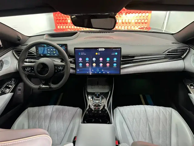 BYD Seal — Фото автомобиля 21