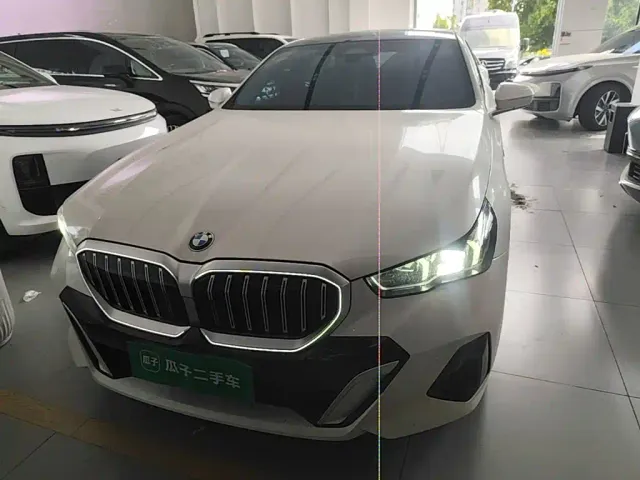BMW 5 Series — Фото автомобиля 2