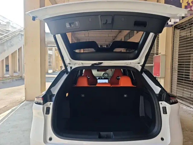 Dongfeng Fengshen L7 — Фото автомобиля 18