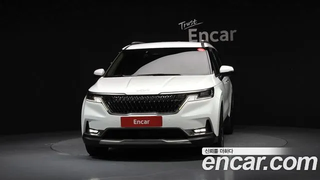 Kia Canival Carnival 4 поколение Дизель 9 мест Signature — Фото автомобиля 3