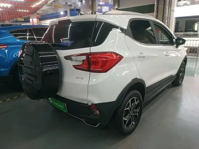 BYD Yuan Pro — Фото автомобиля 6