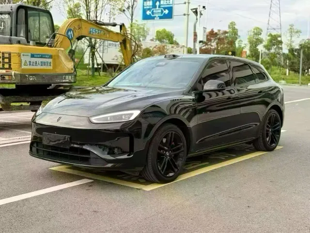 Фотография автомобиля — Aito M5