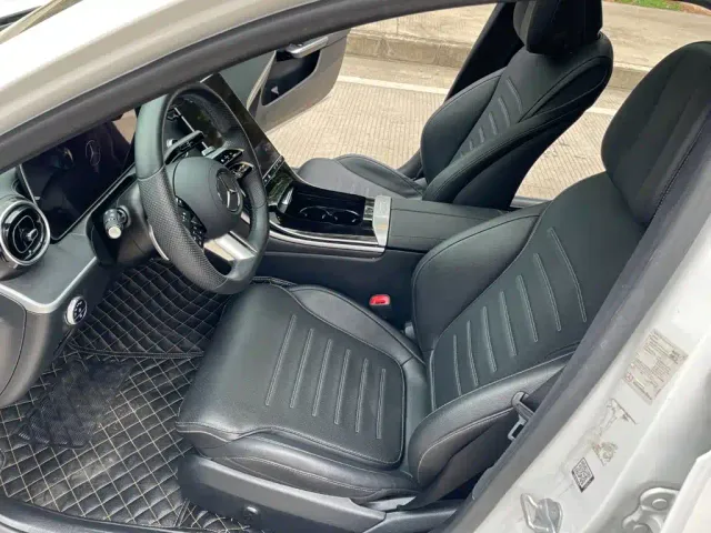 Mercedes-Benz C-Class — Фото автомобиля 9