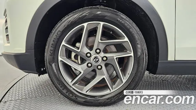 KG_Mobility_Ssangyong TIBOLI Very New Tivoli Бензин 1.5 2WD — Фото автомобиля 5