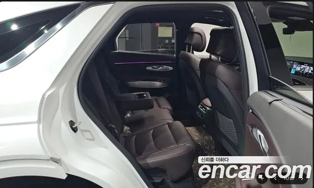 Genesis GV70 3.5T Бензин AWD — Фото автомобиля 11