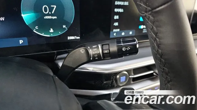 Hyundai Grandeur GN7 — Фото автомобиля 21