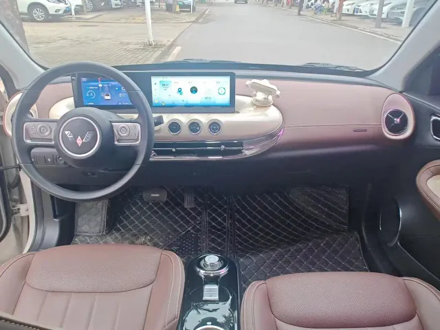 Wuling Bingo — Фото автомобиля 6
