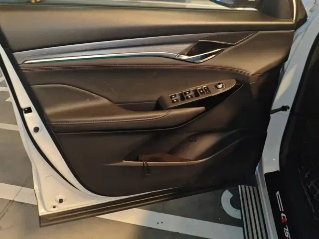 Changan CS75 Plus — Фото автомобиля 7