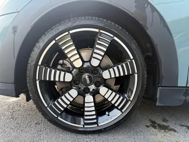 MINI MINI 2022 2.0T COOPER S The Coopers Commemorative Edition — Фото автомобиля 9