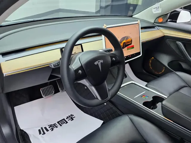 Tesla Model 3 2022 Model Rear-Wheel Drive Version — Фото автомобиля 16