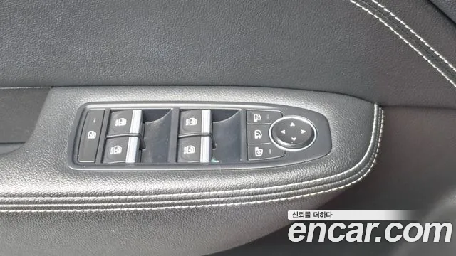Renault Korea XM3 — Фото автомобиля 17