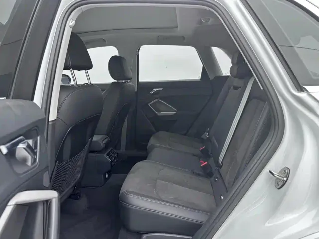 Audi Q3 — Фото автомобиля 15