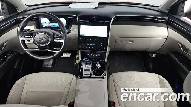 Hyundai Tucson Tucson (NX4) Бензин 1.6 турбо 2WD — Фото автомобиля 7