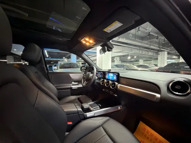 Mercedes-Benz GLB-Class — Фото автомобиля 10