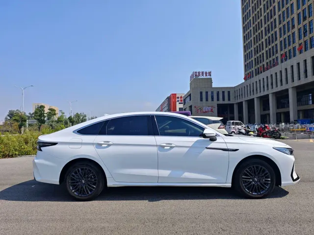 Chery Arrizo 8 — Фото автомобиля 4