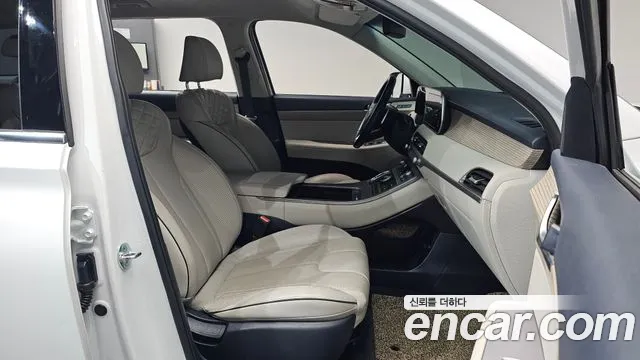 Hyundai Palisade Palisade Бензин 3.8 2WD — Фото автомобиля 25