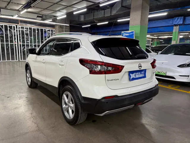 Nissan Qashqai — Фото автомобиля 6
