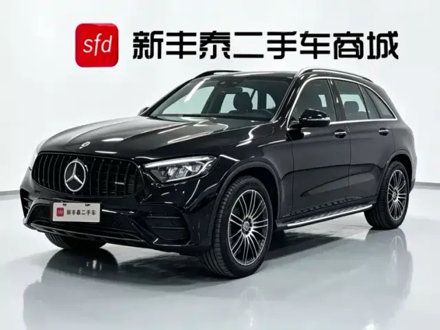 Фотография автомобиля — Mercedes-Benz GLC-Class