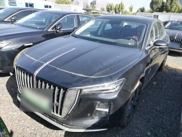 Фотография автомобиля — Hongqi H5 PHEV