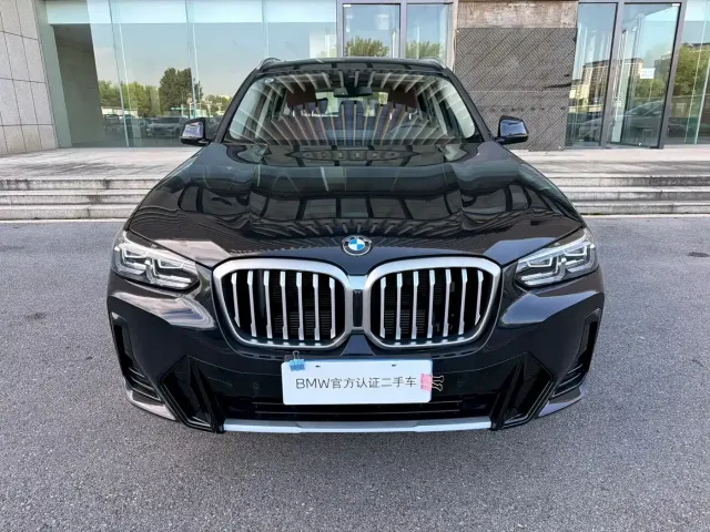 BMW X3 — Фото автомобиля 2
