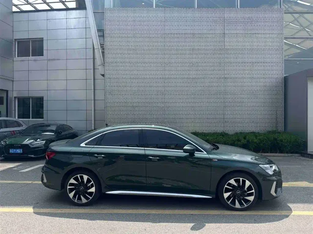 Audi A3 — Фото автомобиля 4