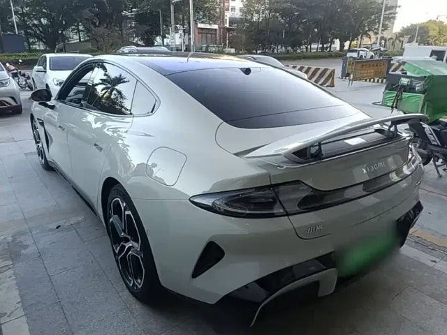 Xiaomi SU7 — Фото автомобиля 4