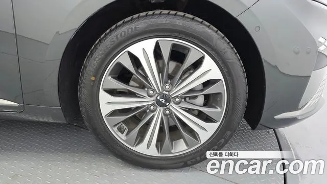 Kia K8 K8 Hybrid — Фото автомобиля 5