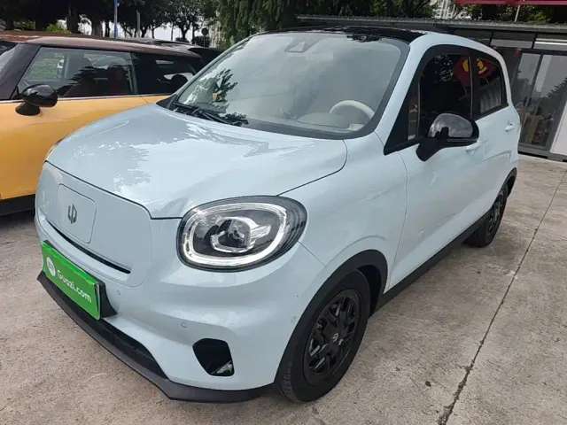 Фотография автомобиля — Leapmotor T03