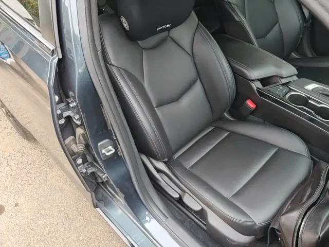 Cadillac CT4 — Фото автомобиля 24