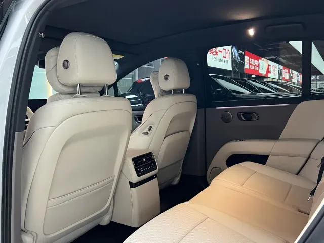 Li Auto i6 — Фото автомобиля 10