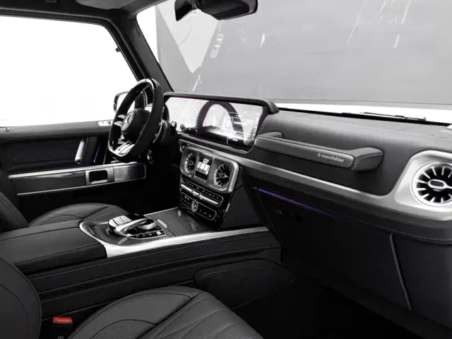 Mercedes-Benz G-Class — Фото автомобиля 16